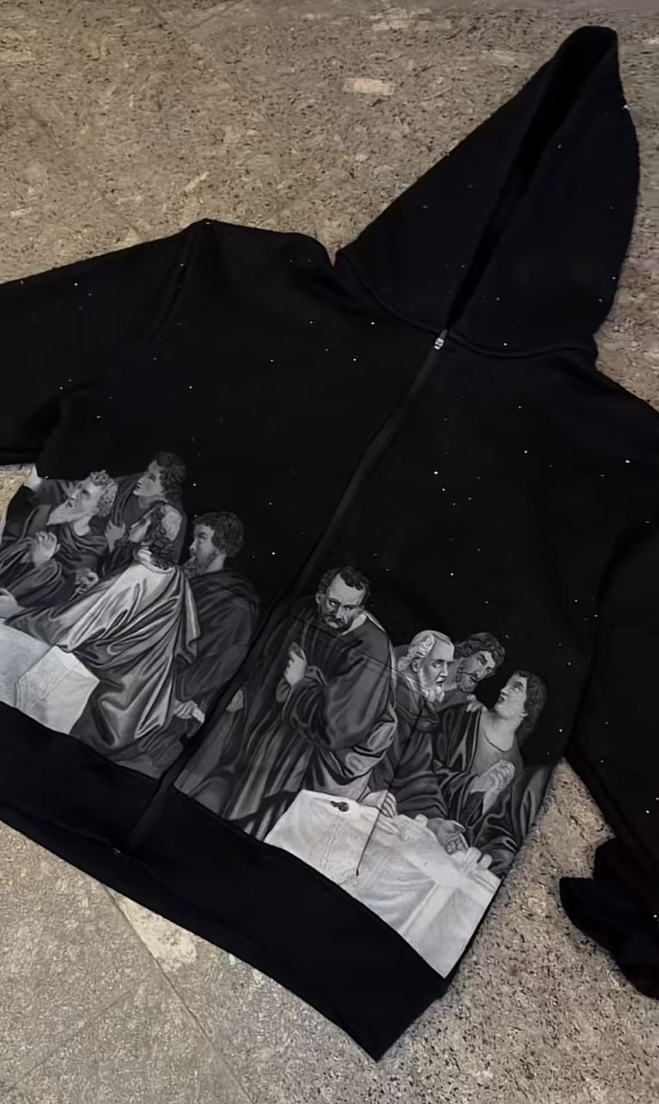 CROWN HODDIE ULTIMA CENA
