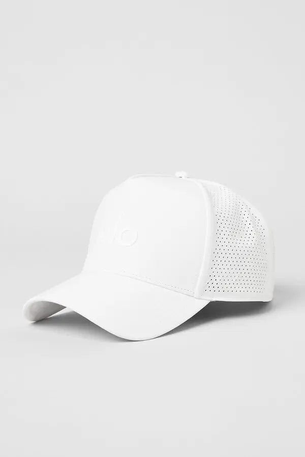 alo - performance district trucker cap - total white