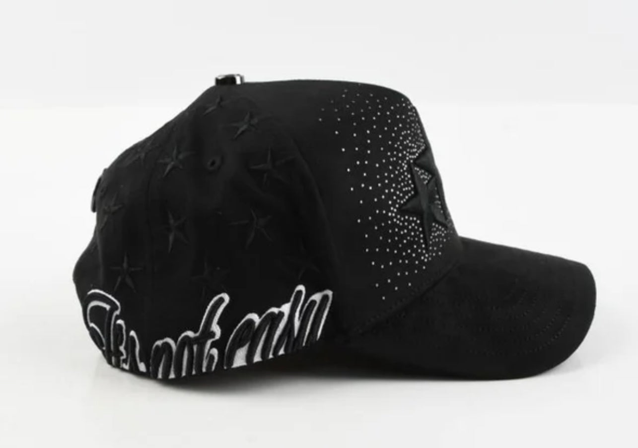 GORA MOMM - “MOMM STAR”