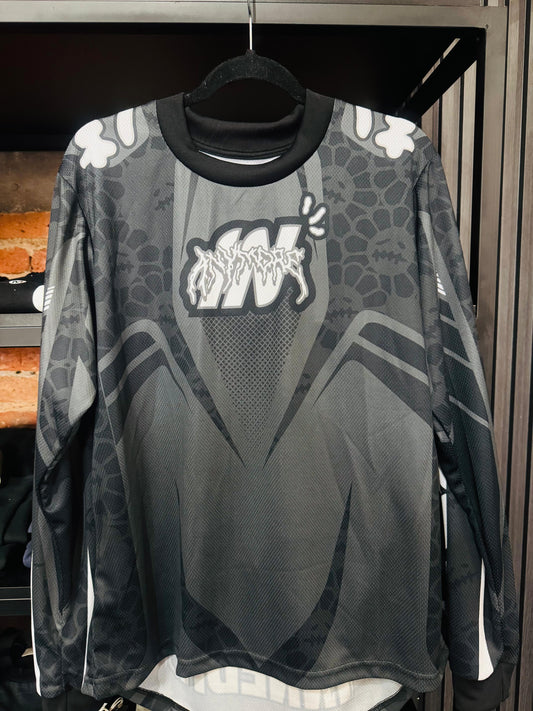 INNEDIT - JERSEY NEGRA