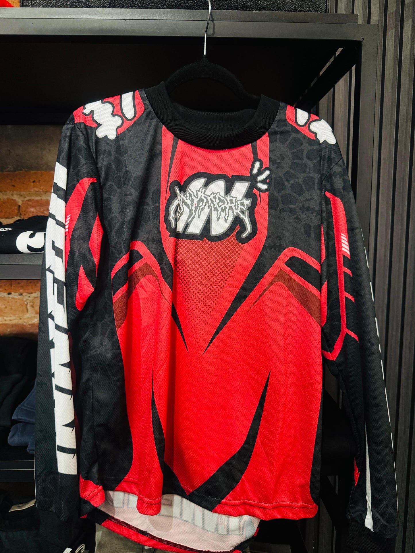 INNEDIT - JERSEY ROJA